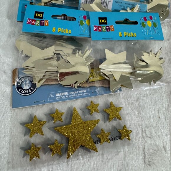 Mixed Valentines Day Treat Bags & Party Decorations Bundle new craft lot - Picture 2 of 3